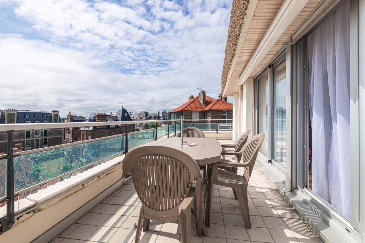 Residence Le Crystal Dinard Plage Екстериор снимка