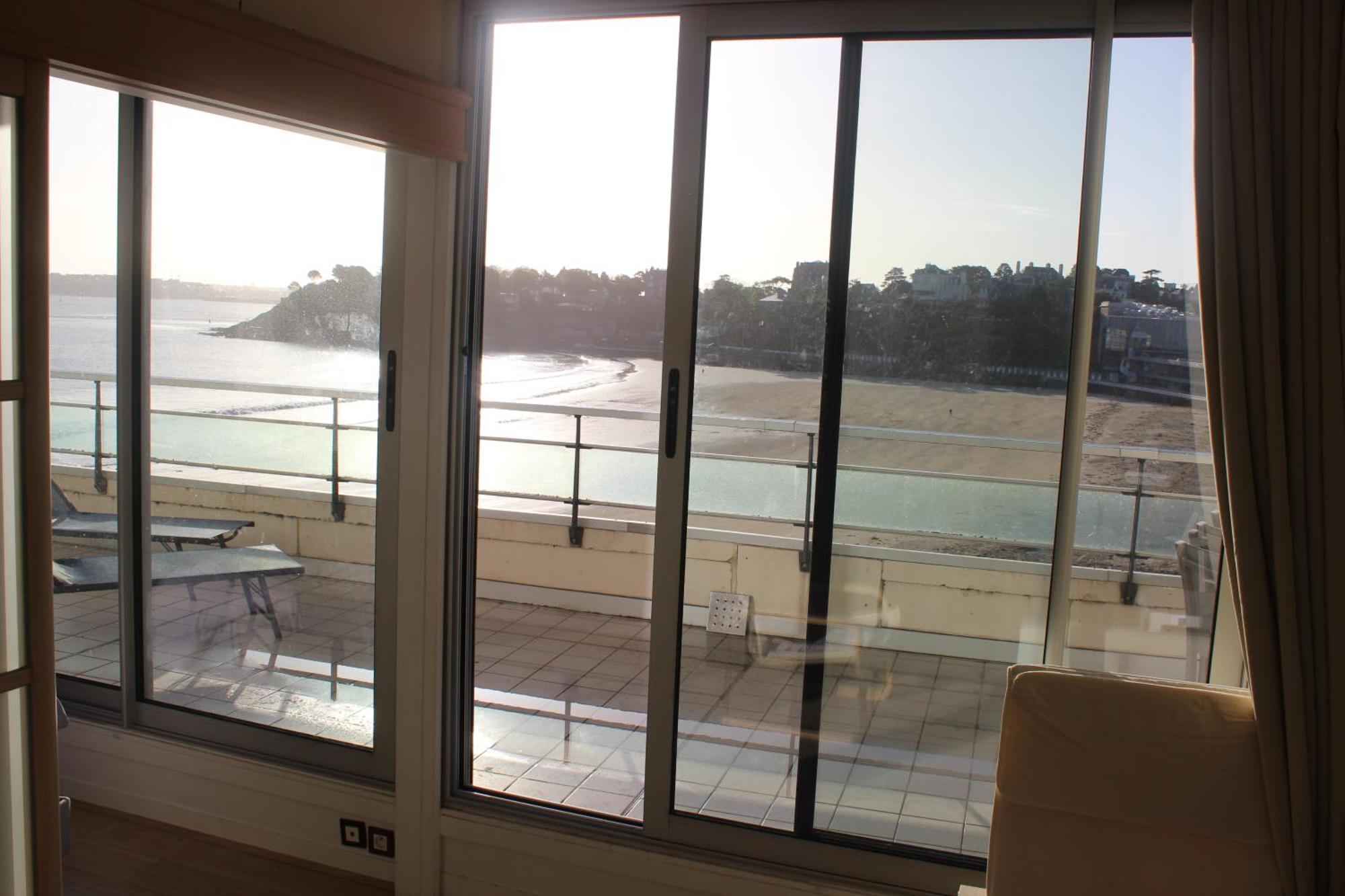 Residence Le Crystal Dinard Plage Екстериор снимка