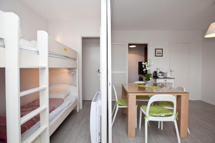 Residence Le Crystal Dinard Plage Екстериор снимка
