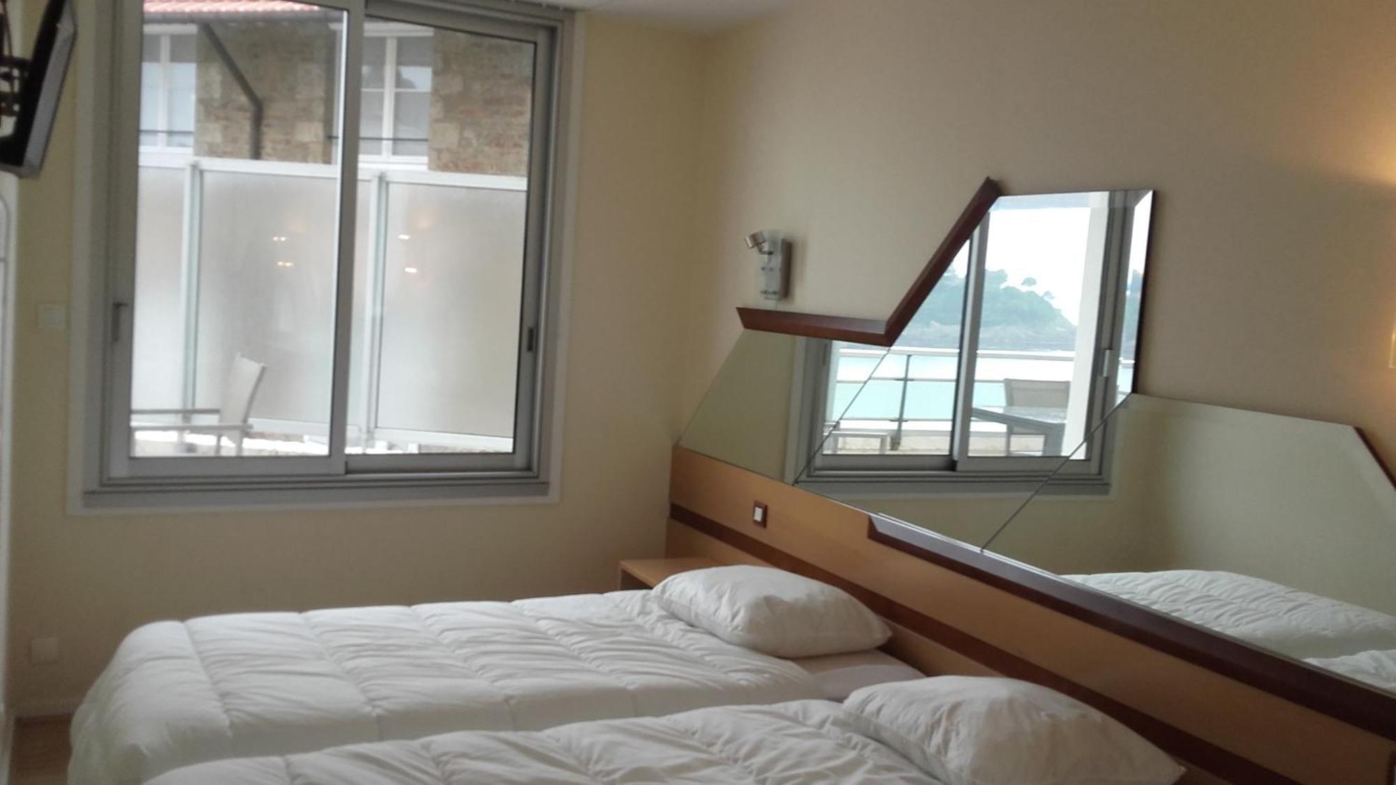 Residence Le Crystal Dinard Plage Екстериор снимка
