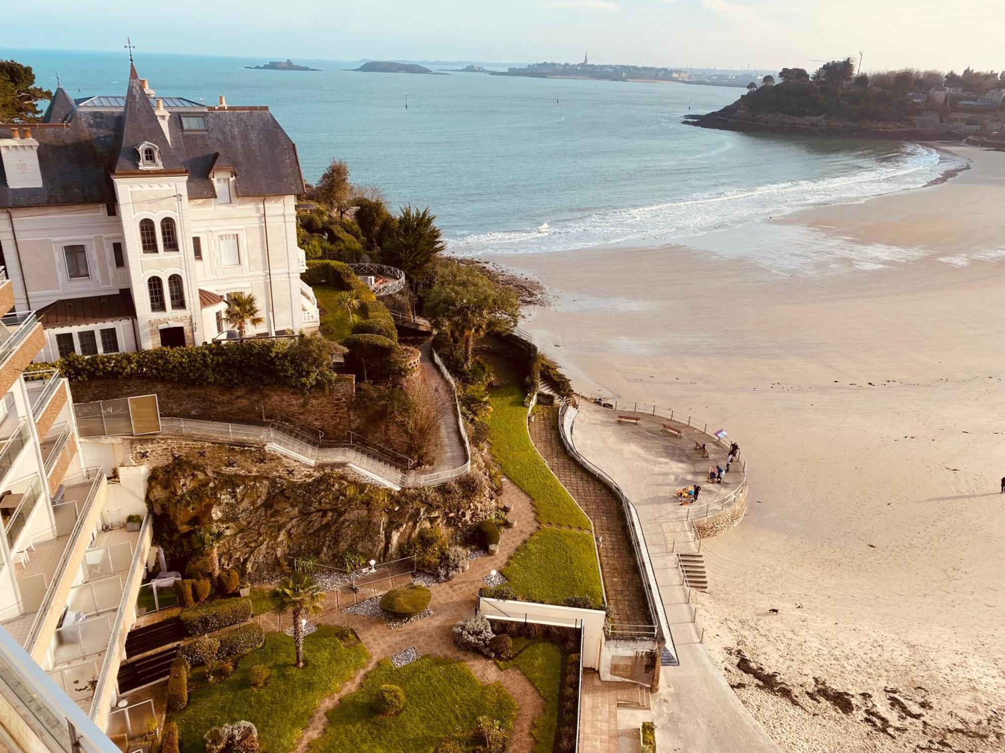 Residence Le Crystal Dinard Plage Екстериор снимка